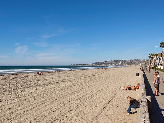 2nd image of 3215 Ocean Front Walk