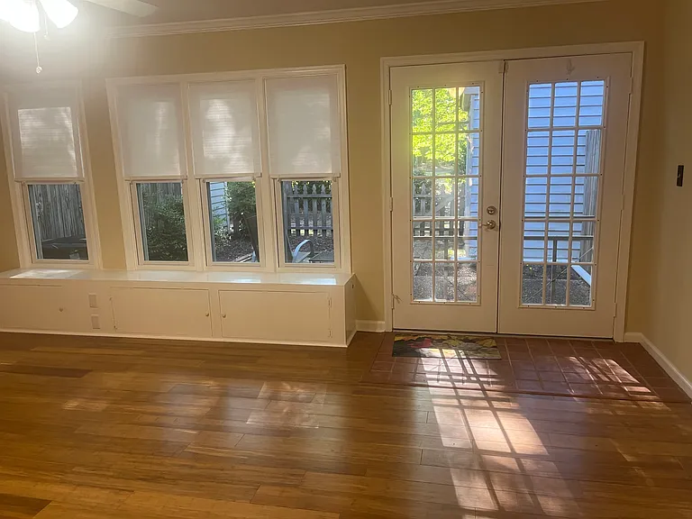 153 Sloane Pl — Photo 2