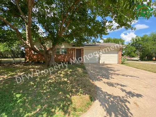 6166 Jennie Dr Photo 1