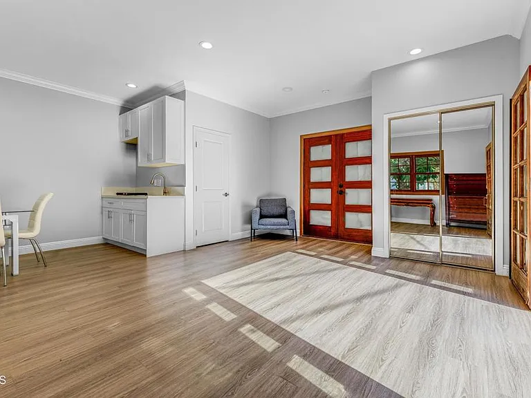 1115 S Wilton Pl #1115A — Photo 6