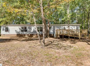 13373 Highway 101 S, Gray Court, SC 29645