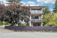 N 137th St-1306-001.jpg