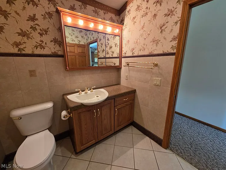 7500 Quarry Rd #C — Photo 33