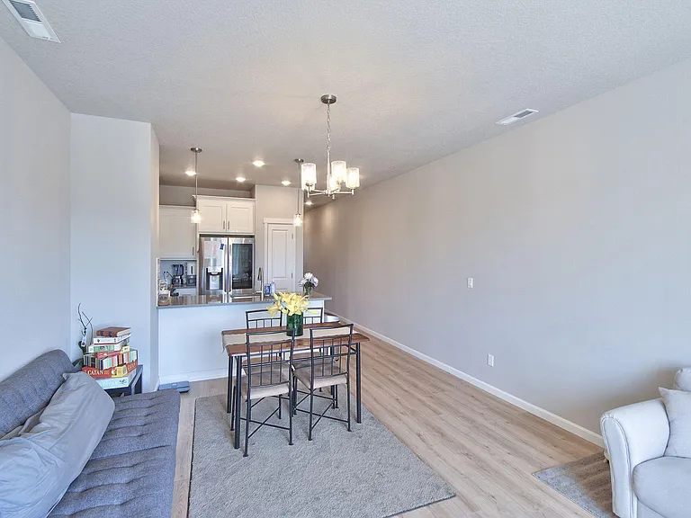 7008 SE Frasier Ln — Photo 6