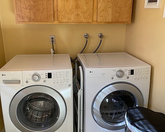 5th image of 12838 Elkwood St