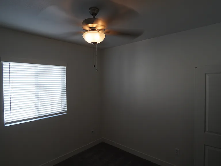 2347 W Jenna — Photo 23