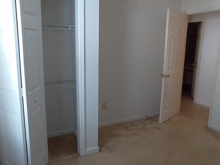 49 Mare Ct #B — Photo 8
