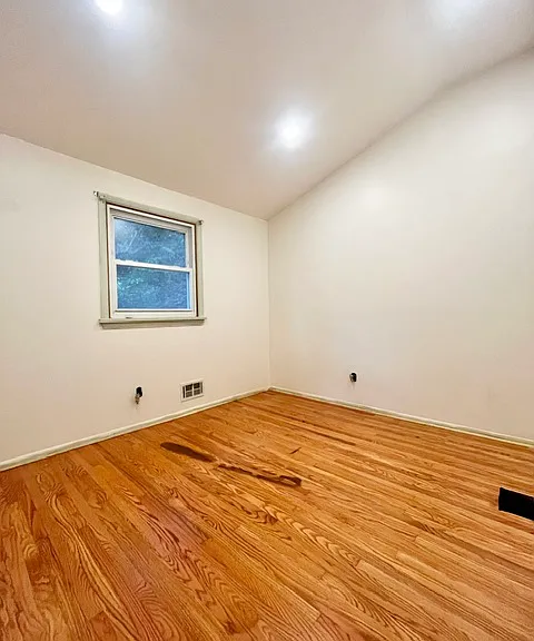 3324 Monroe Wayne County Line Rd — Photo 6