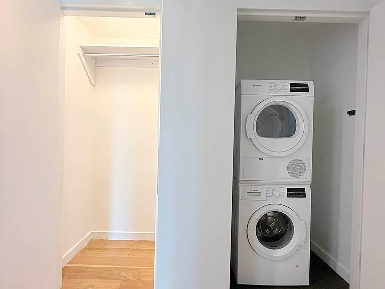491 Keap St #12E — Photo 16