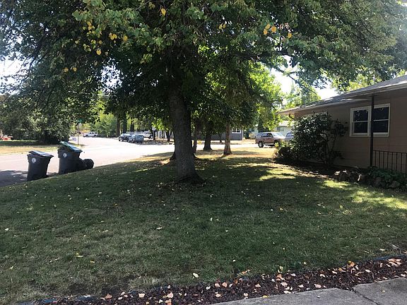 View SE from driveway