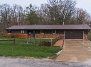 9279 Orion Dr, Bloomington, IL