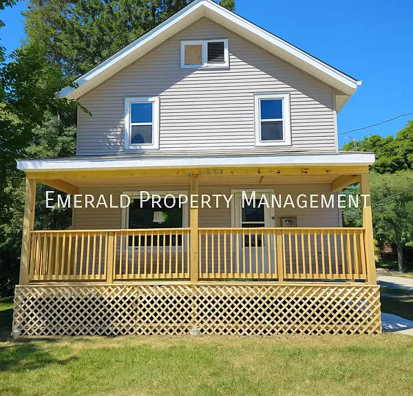 326 N Independence Ave — Photo 1