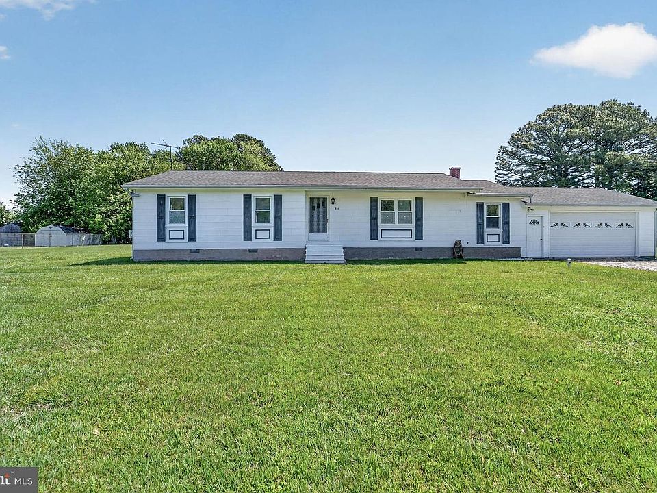 1st image of 211 Long Point Rd