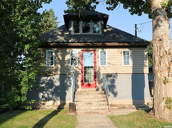 209 Myrtle AVENUE, Yorkton, SK S3N 1R3