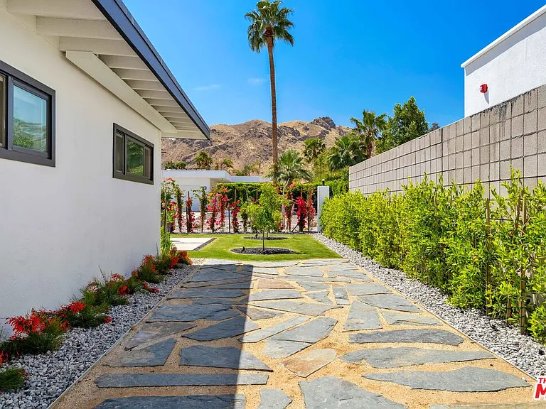 2716 Anza Trl — Photo 3