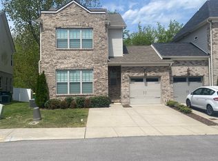 105 Bellagio Villas Dr, Spring Hill, TN 37174