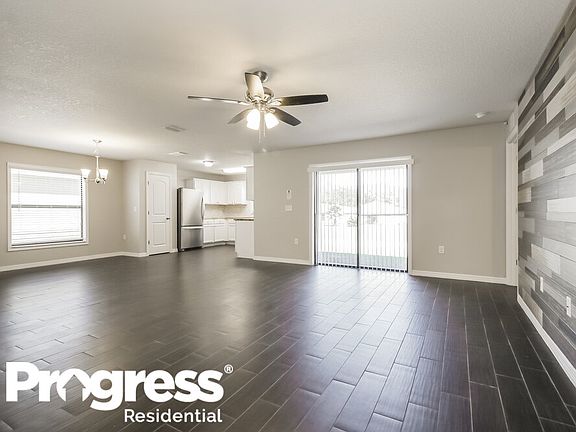 3rd image of 2290 Bexley Dr