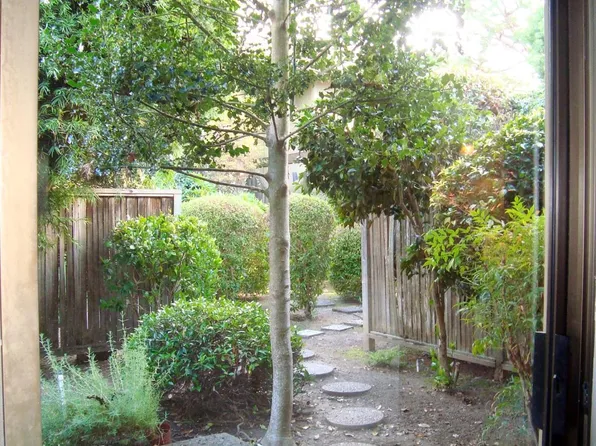 9500 Center St APT 25, Carmel, CA 93923