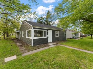 300 N Guyer St, Hobart, IN 46342