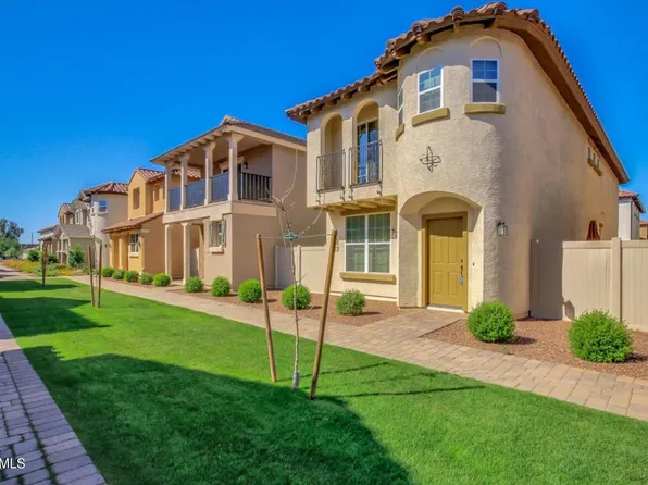 1075 S STORMENT Lane, Gilbert, AZ 85296