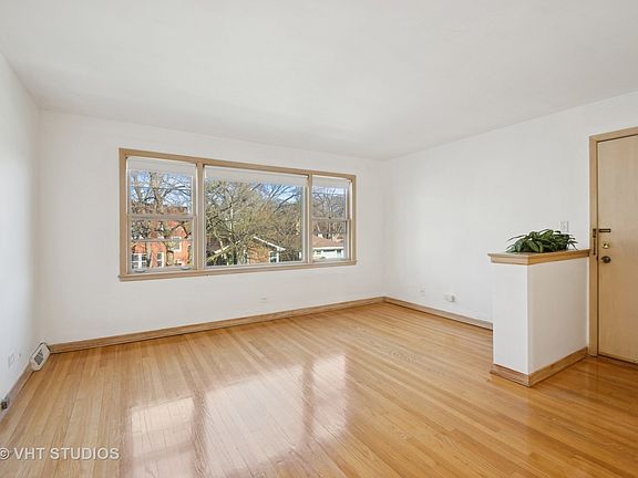 2nd image of 8610 Trumbull Ave