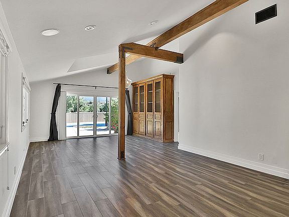 4th image of 491 Calle Yucca