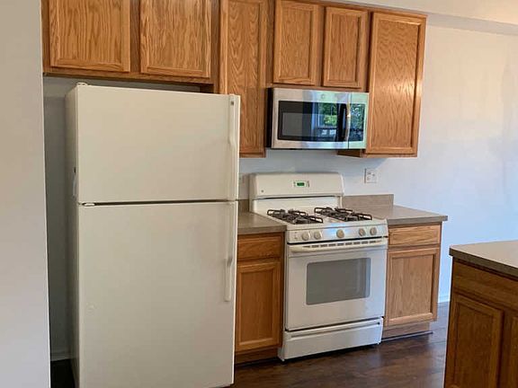 5th image of 24831 W Franklin Ln