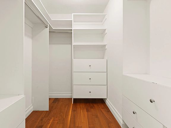 5th image of 2150 Broadway APT 4D