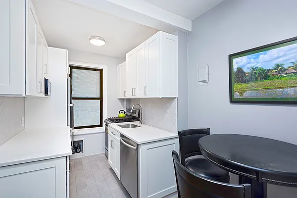 Sold by Compass | media 2