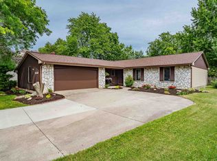 6530 Tanbark Trl, Fort Wayne, IN
