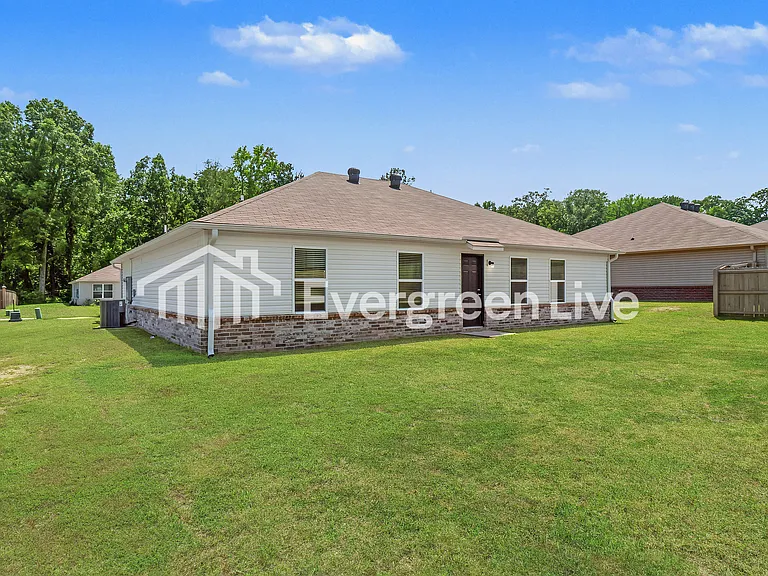 48 Dunnaway Dr — Photo 14
