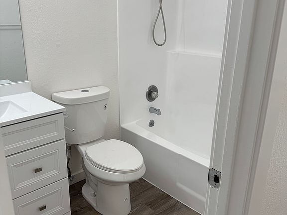 5th image of 501 Ammunition Rd APT 5