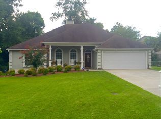 2020 Oakdale Dr, Valdosta, GA 31602