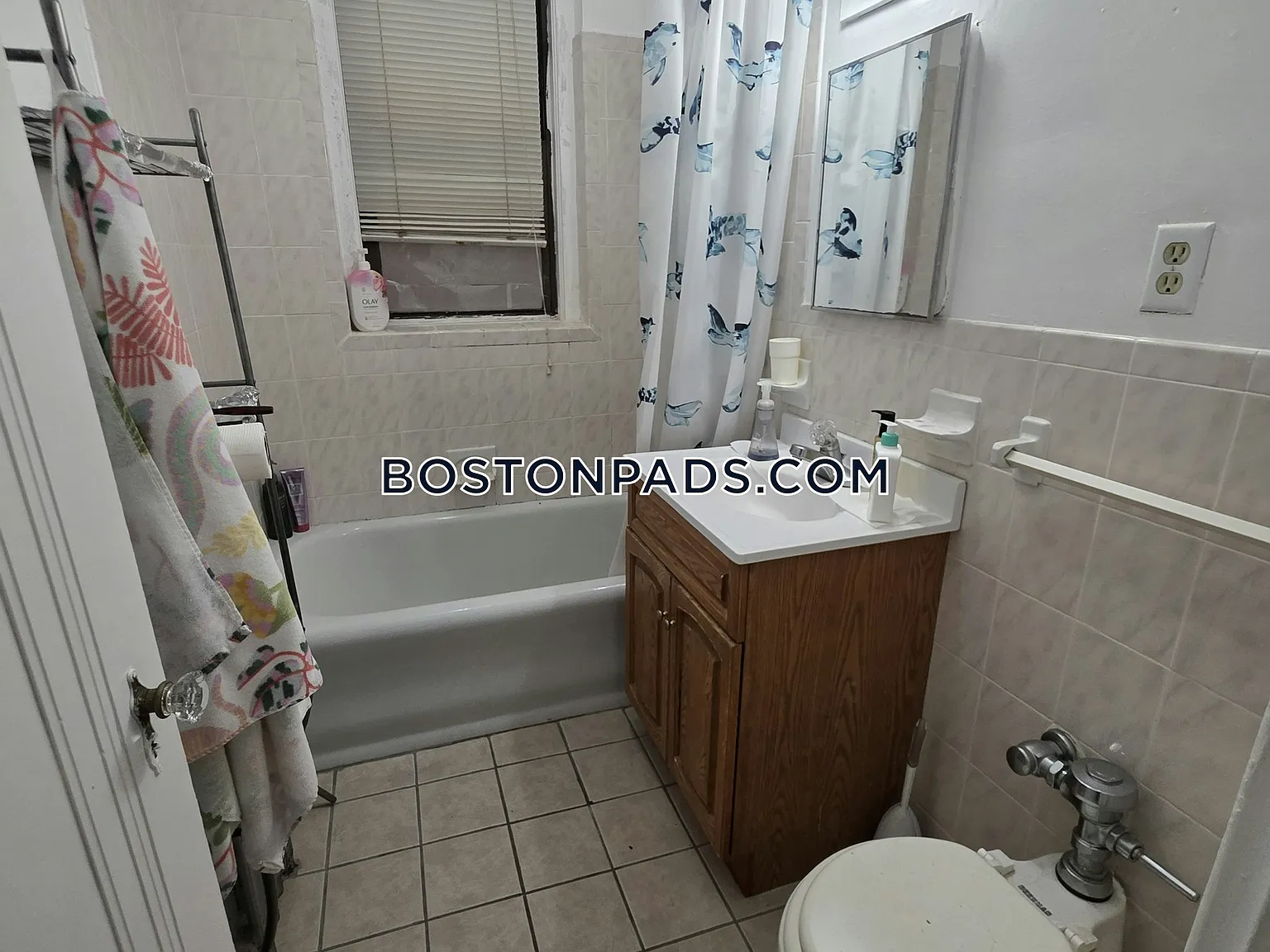 82 Jersey St — Photo 2