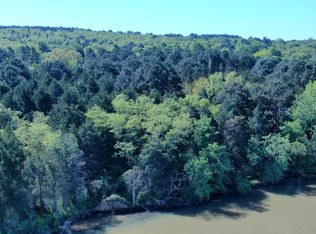 1820 Marina Rd, Russellville, AR 72802