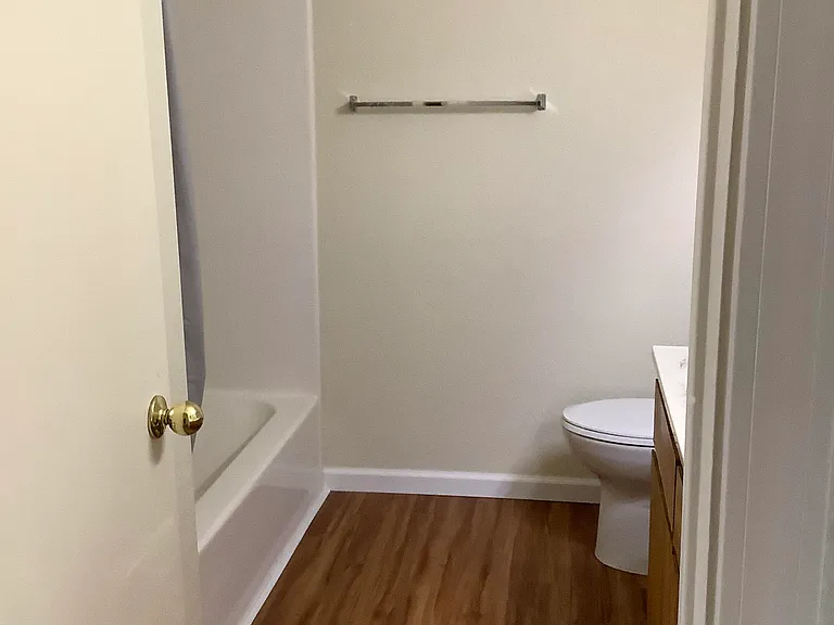 604 N Bagby Dr #A — Photo 10