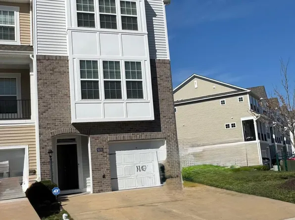 6200 W Stonepath Garden Dr, Chester, VA 23831