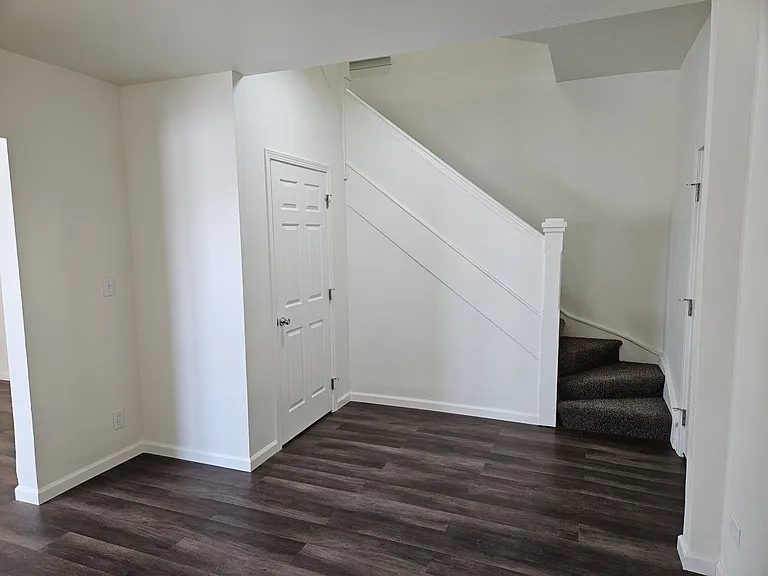 6426 S Puget Sound Ave — Photo 6