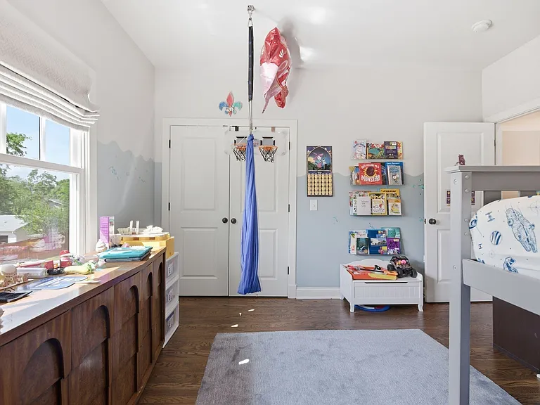 2500C W Linden Ave — Photo 34