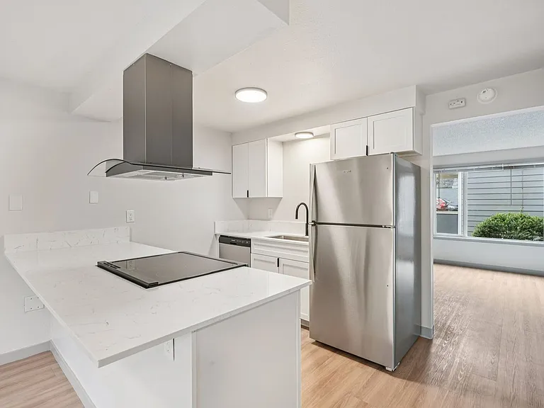 Bloc at 26th- Live your best live here! Receive up to 4 Weeks Free + Discounted Rates on Select U... — Photo 18