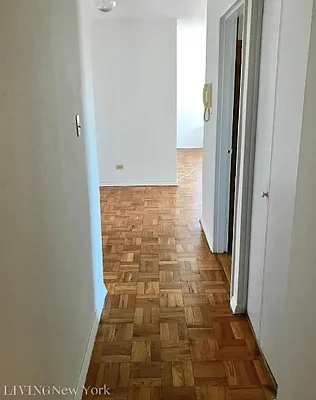 Rented by Living New York | media 3