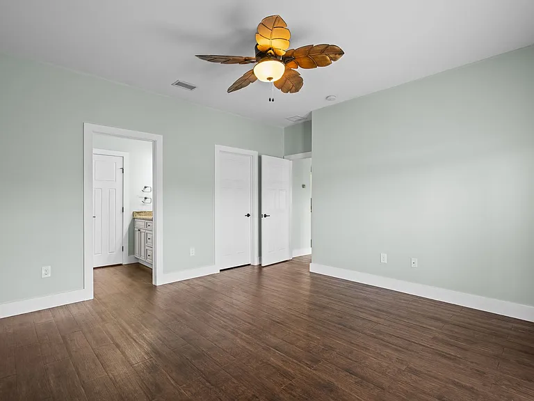 228 Herada St — Photo 11