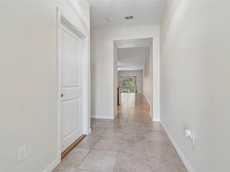 10687 Lake Montauk Dr — Photo 5