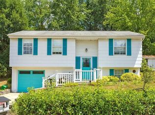 581 Rainier Dr, Pittsburgh, PA