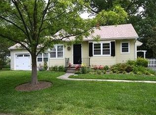 104 1st St, Oxford, MD 21654