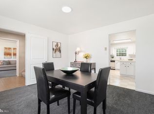 308 S Kennedy Rd, Sterling, VA 20164