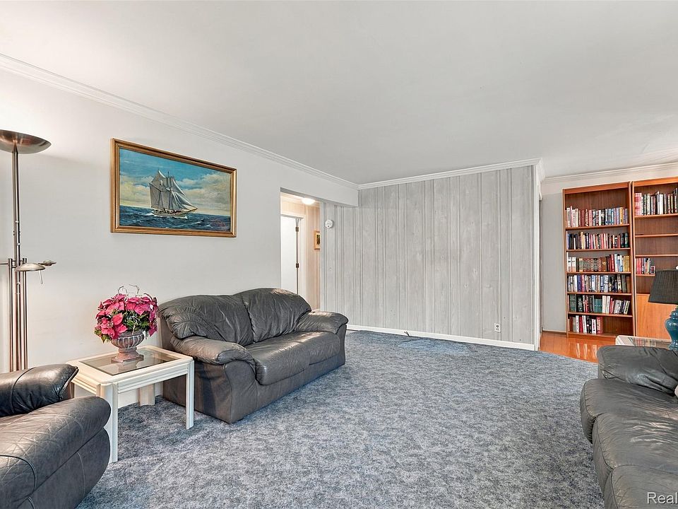 804 E Avon Rd, photo 7