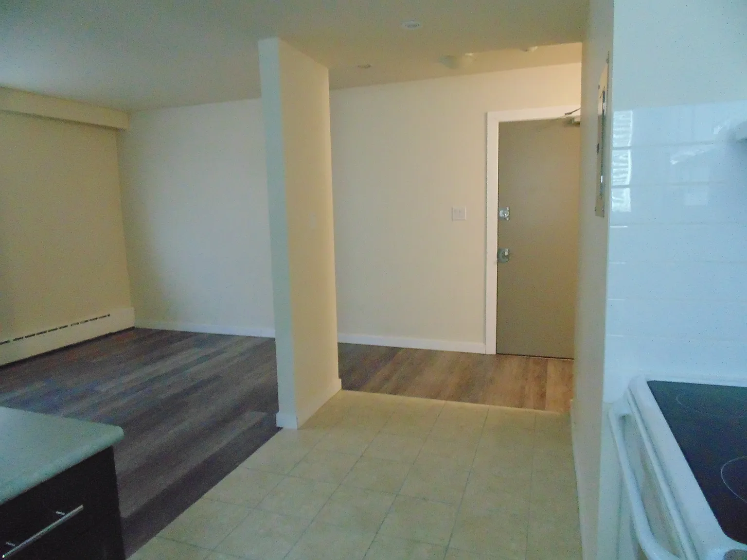160 Johnson Ave — Photo 3