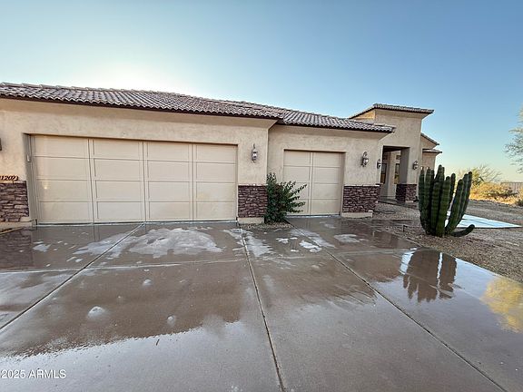 3rd image of 31207 N 161ST Place