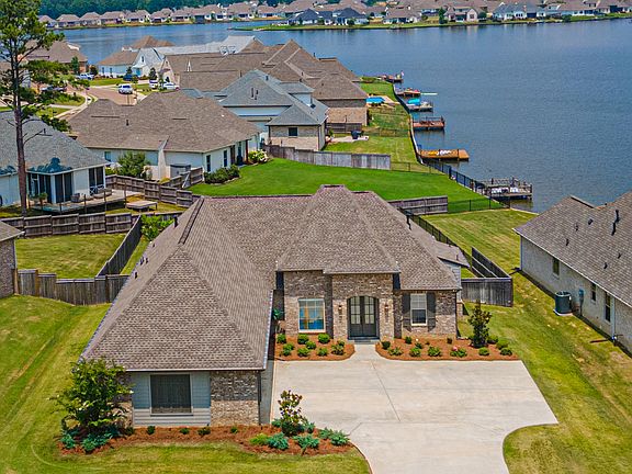 2nd image of 126 Camden Lake Dr